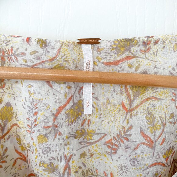 Free People - Uptown Bell Sleeve Top - Ivory Floral Print - Picture 5 of 7